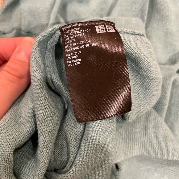 🛍Uniqlo pullover sweater - Mint Green - M (men’s) - Picture 3 of 3